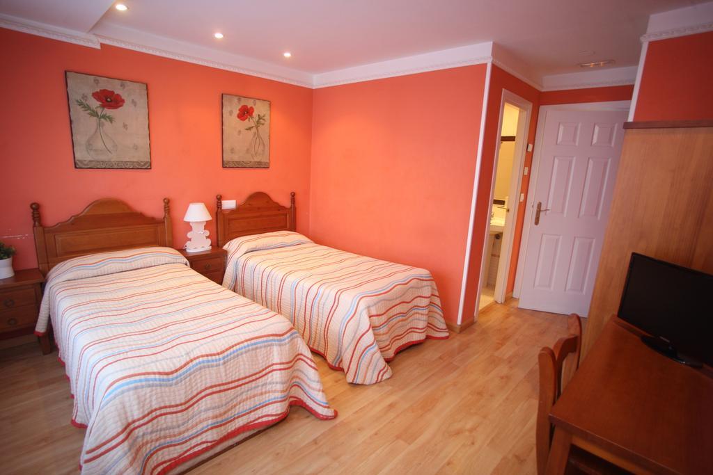 Hostal Vitorina Soria Exterior foto